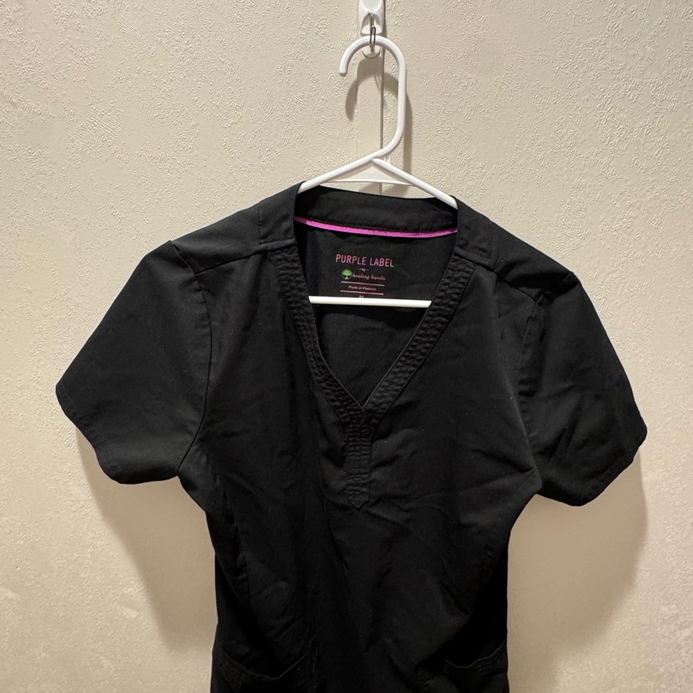 healing hands Purple Label Black V-neck Scrub Top with Purple Trim
